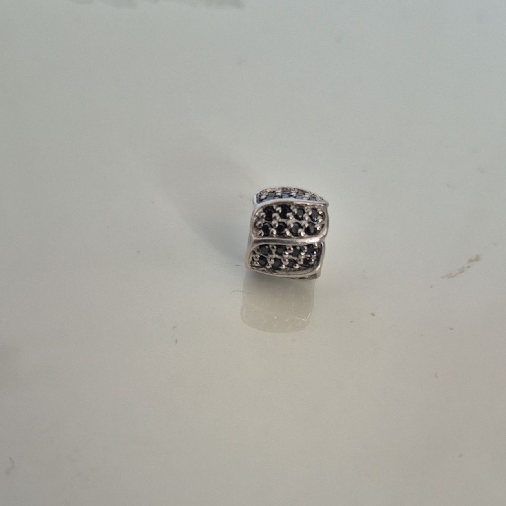 Sophisticated Silver and Black Women's Bracelet Charm